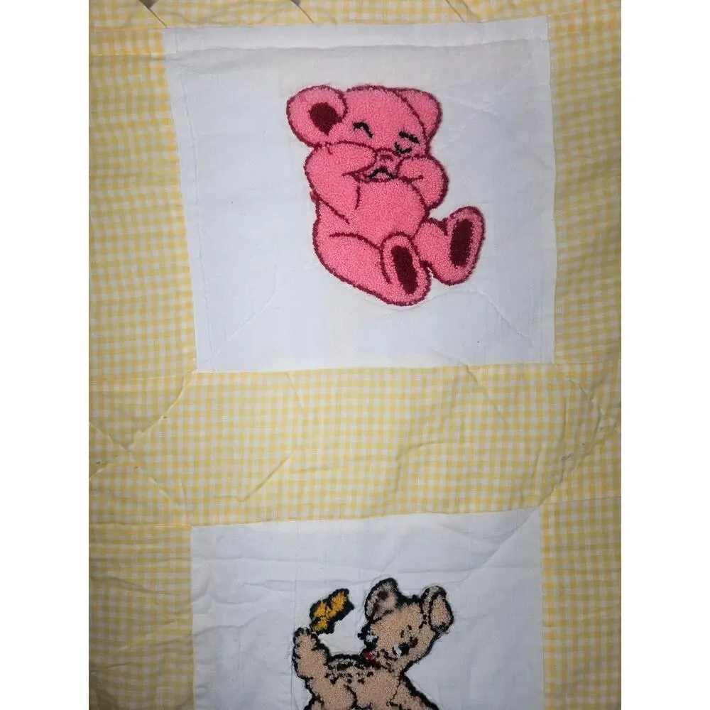 Vintage Handmade Baby Quilt 20 Embroidered Animal Blocks Circus Yellow 52x41‎